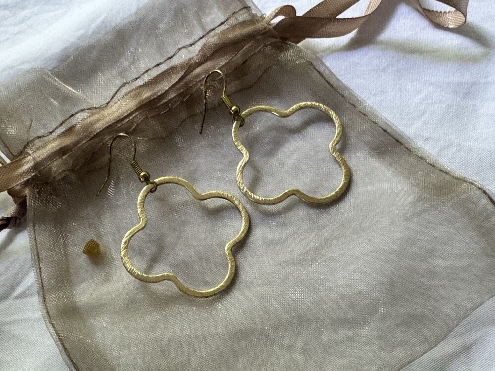 Gold Hammered Clover Drop Earrings Geometric Statement Dangle Fashion